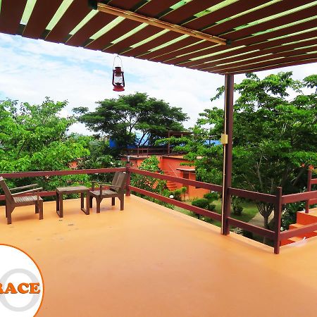 10 Billion Resort Samut Songkhram Bagian luar foto