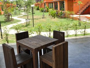 10 Billion Resort Samut Songkhram Bagian luar foto